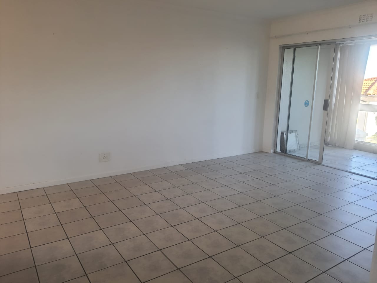 To Let 2 Bedroom Property for Rent in Gordons Bay Central Western Cape